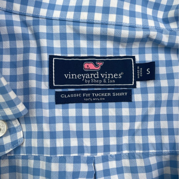Vineyard Vines Classic Fit Tucker Shirt - Picture 2 of 2
